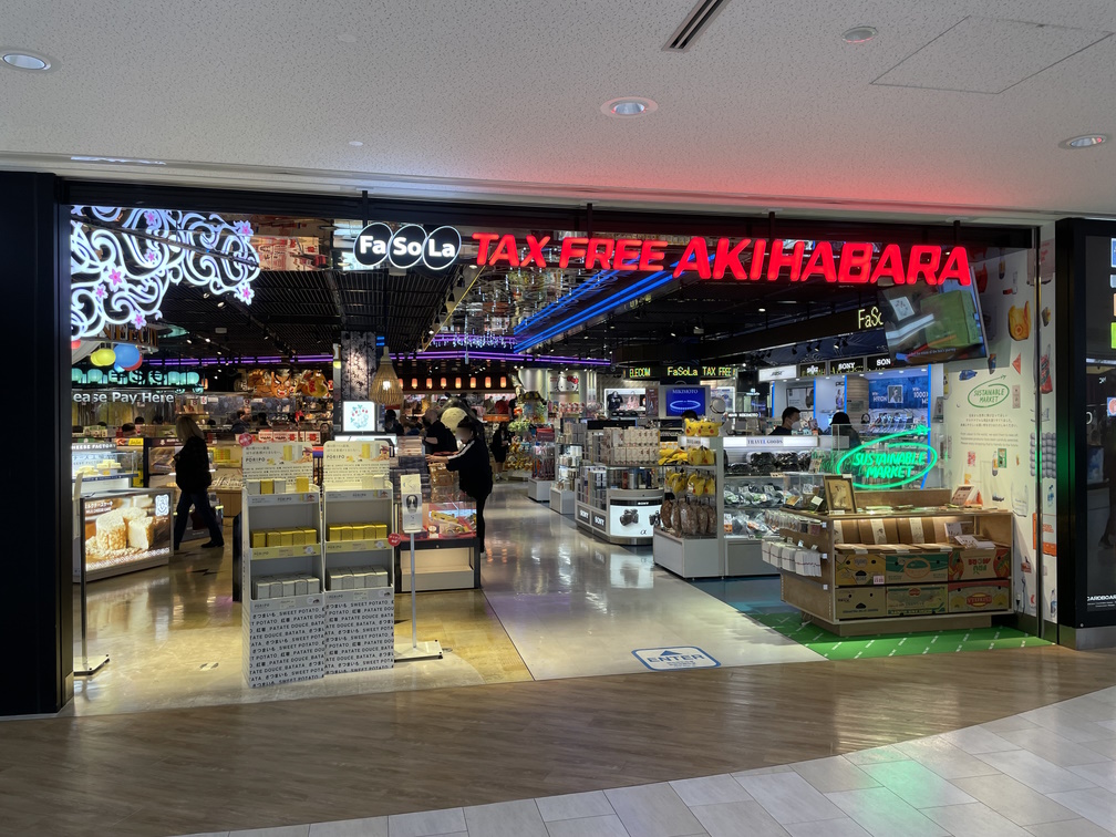 Fa-So-La TAX FREE AKIHABARA