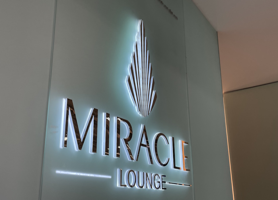 MIRACLE LOUNGEの表示