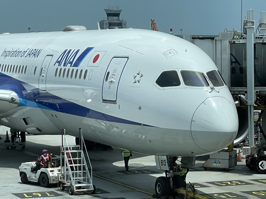 NH886便