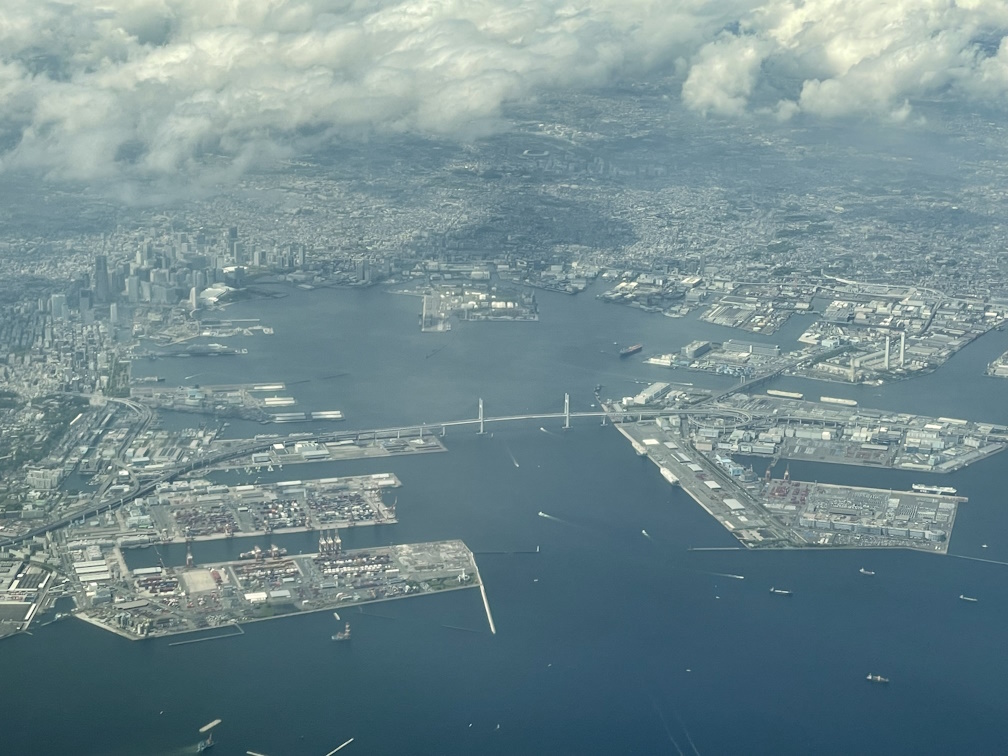 横浜港やレインボーブリッジ