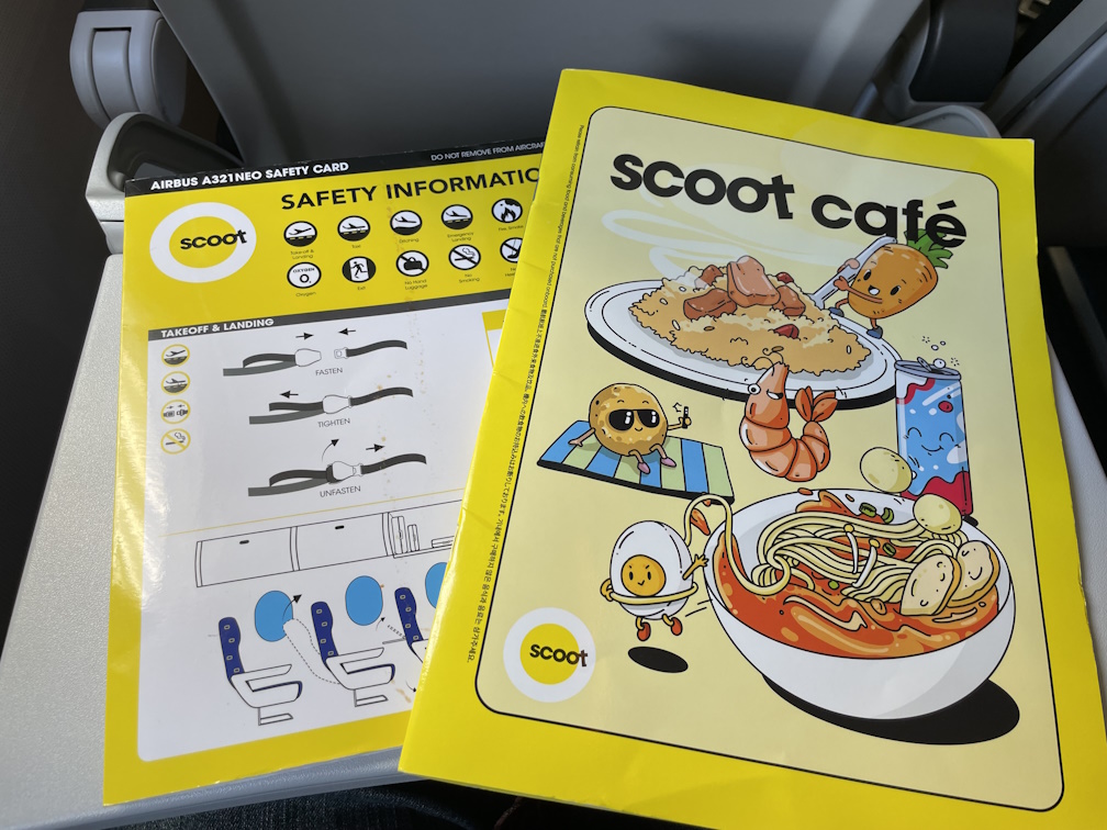scoot cafeの冊子