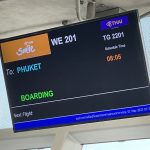 タイスマイル航空 WE201便の案内表示