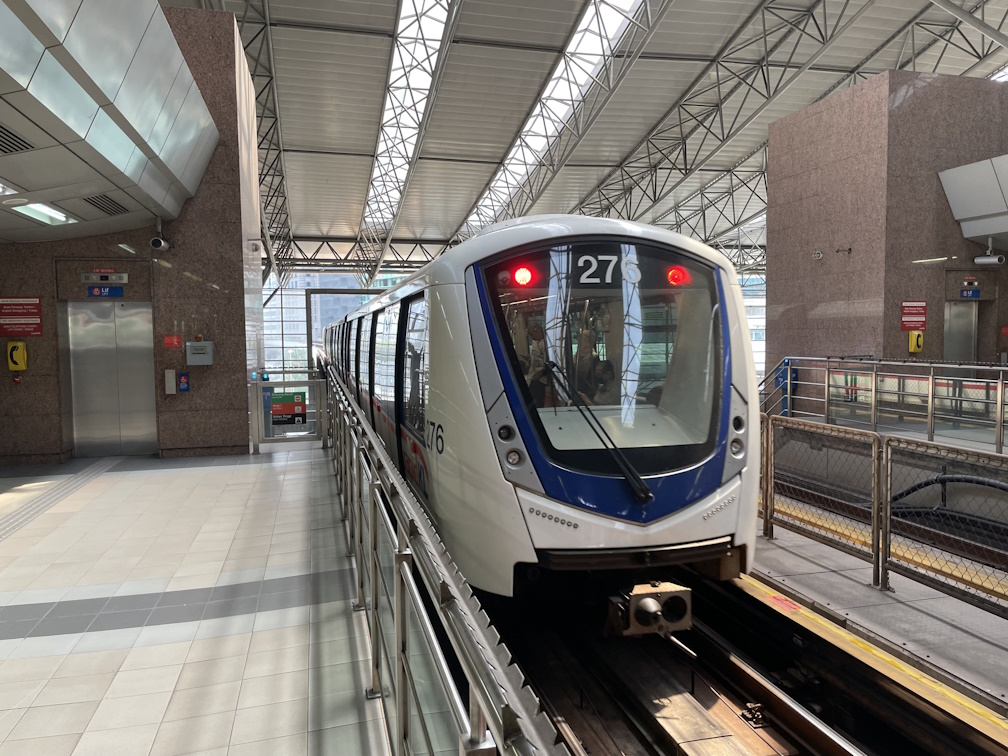 LRT Laluan Kelana Jaya