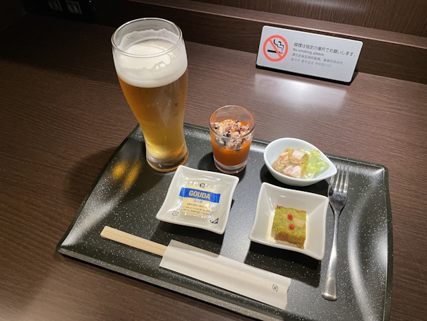 ビールとアテの数々