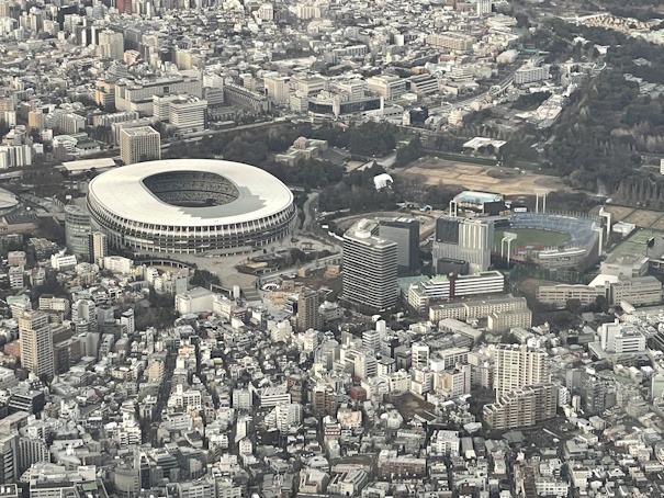 新国立競技場と神宮球場