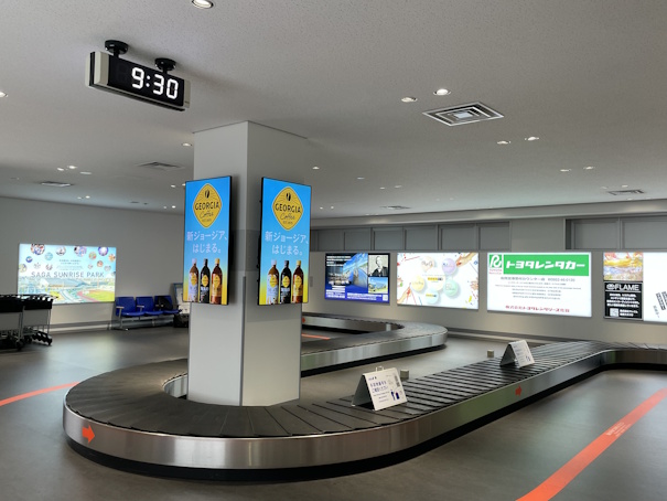 ターンテーブル