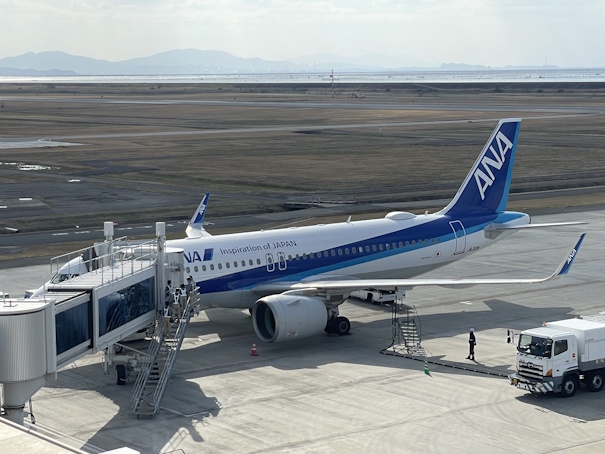 搭乗してきたJA212A