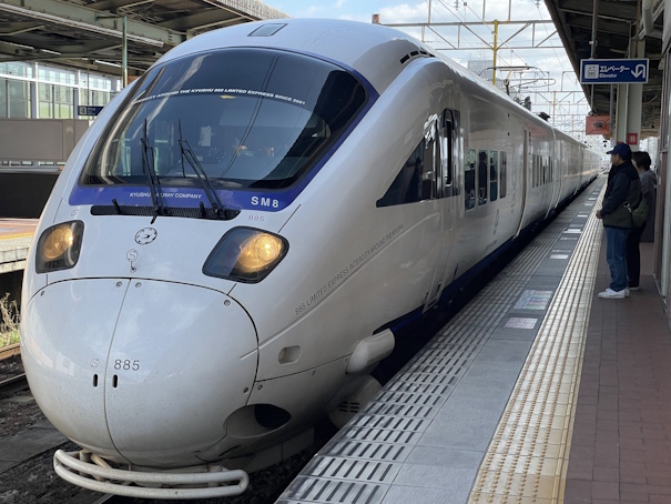 リレーかもめ17号